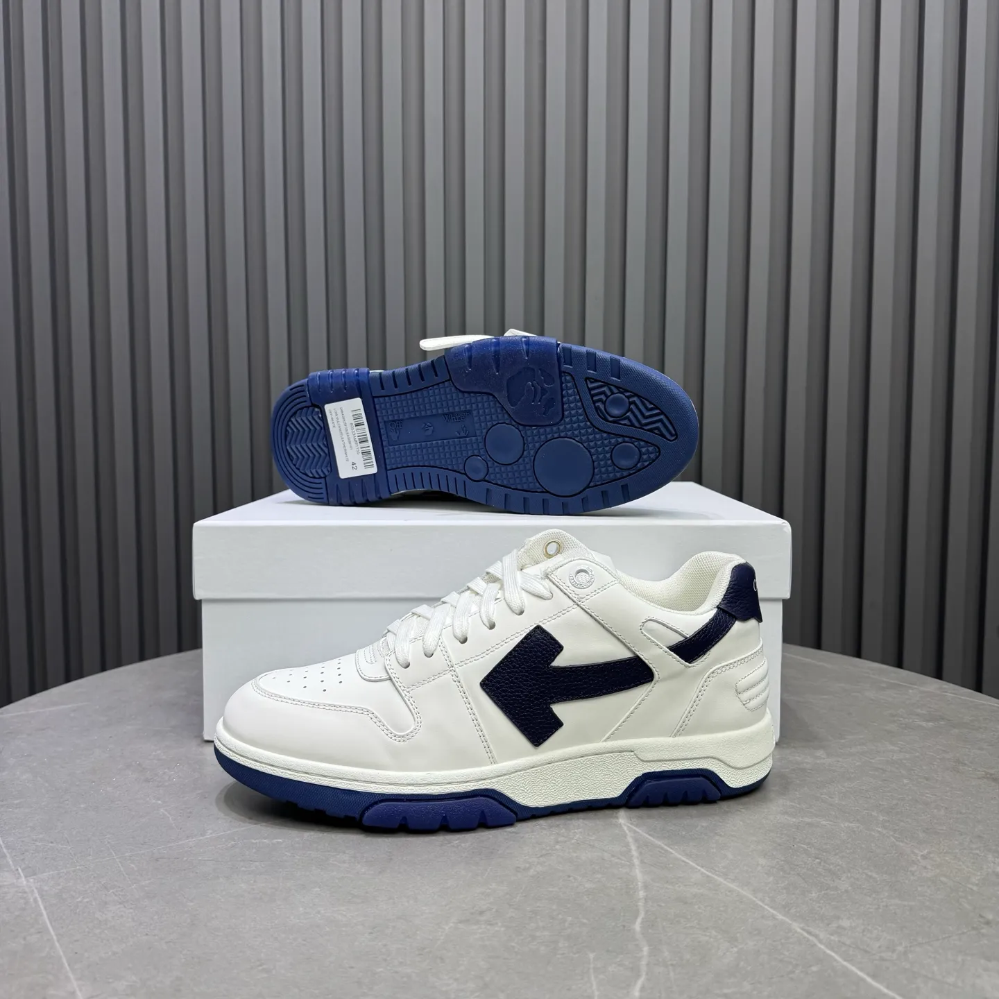 P620 OFF WHITE⚡️Couple model⚡️35-40 women’s model 39-46 men’s model